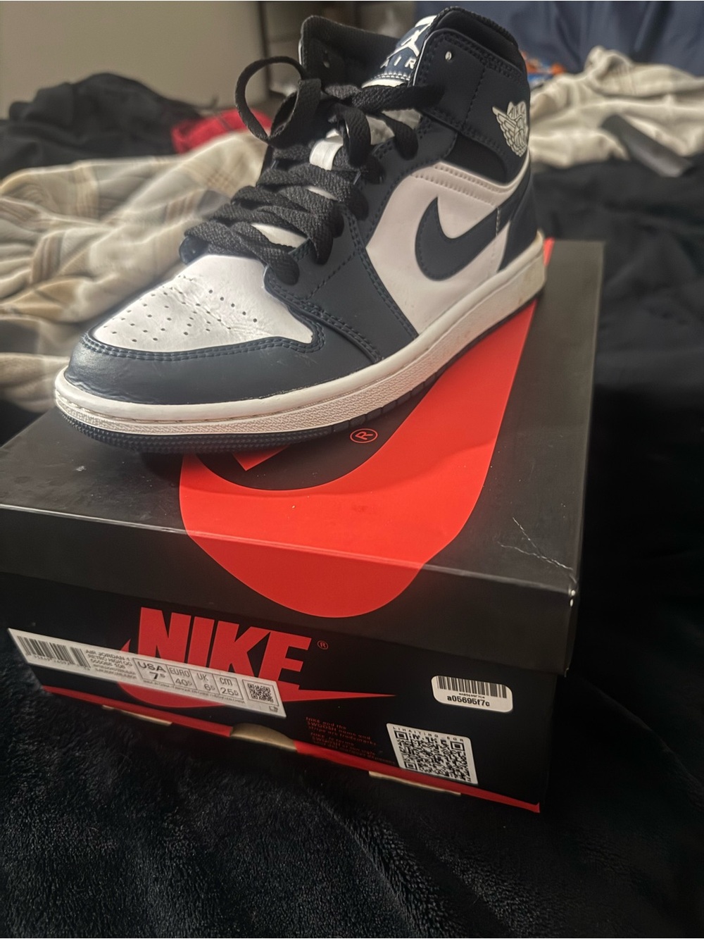 Nike Air Jordan 1 High Navy & White